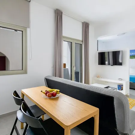 Porto Bello Di * パロス島